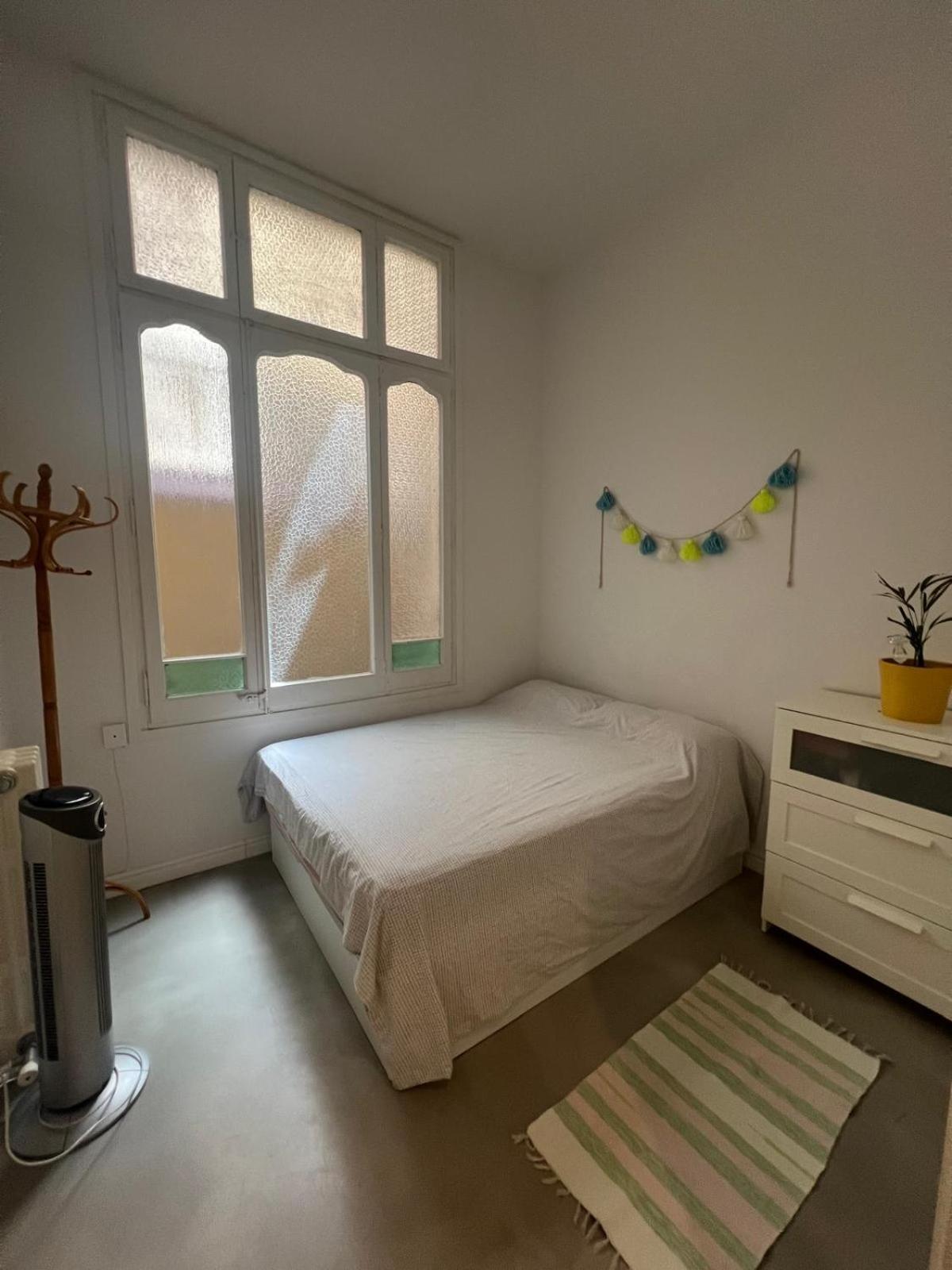 Habitacion Privada En Bello Apartamento Compartido Barcelona Ngoại thất bức ảnh